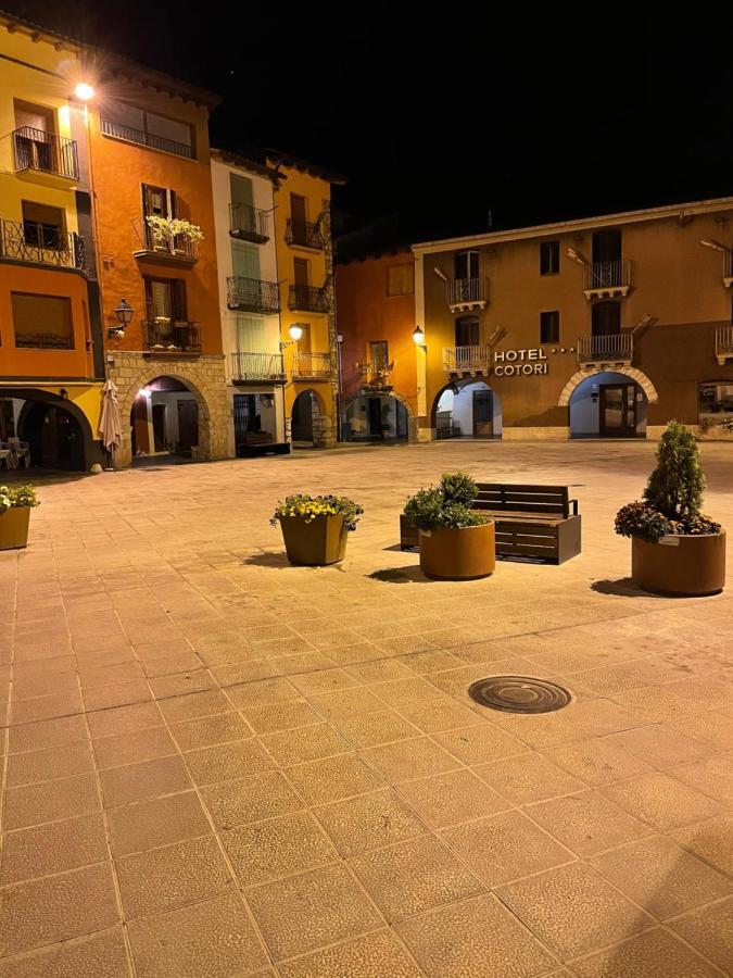 Apartamento Con Encanto El Pont de Suert Exterior photo